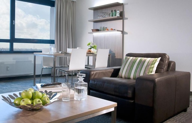 メッセ レジデンス