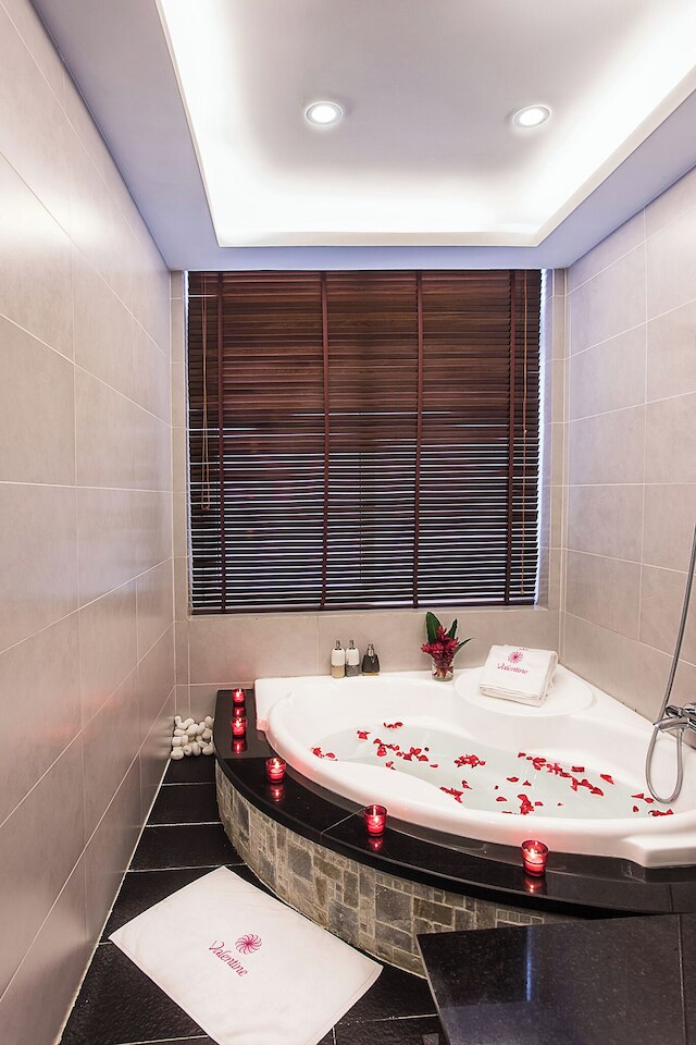 バレンタイン ホテル