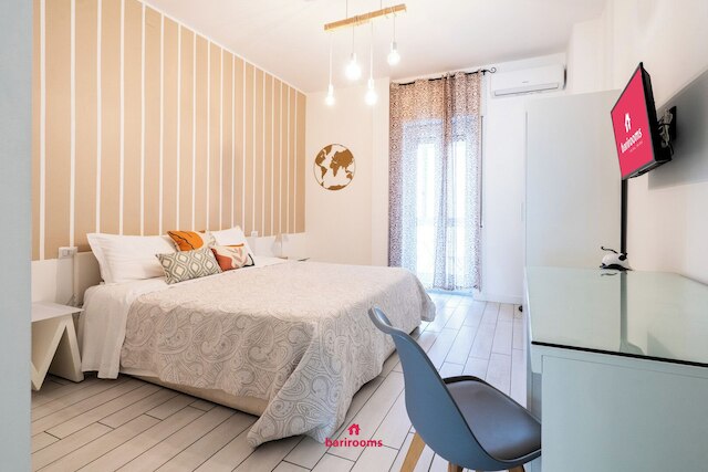 バリルームズ - スイート ステーション