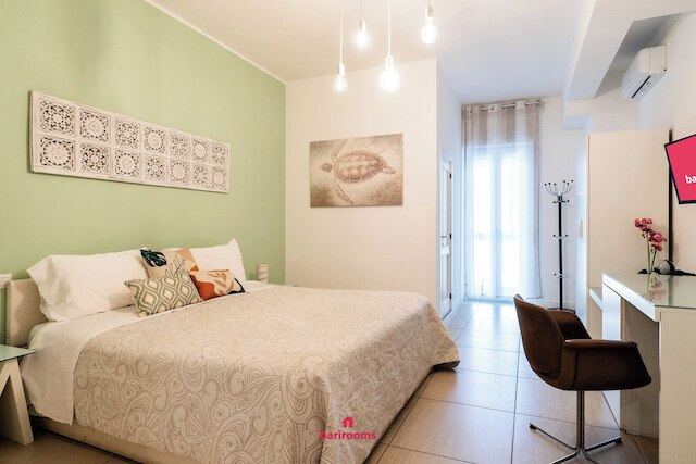 バリルームズ - スイート ステーション