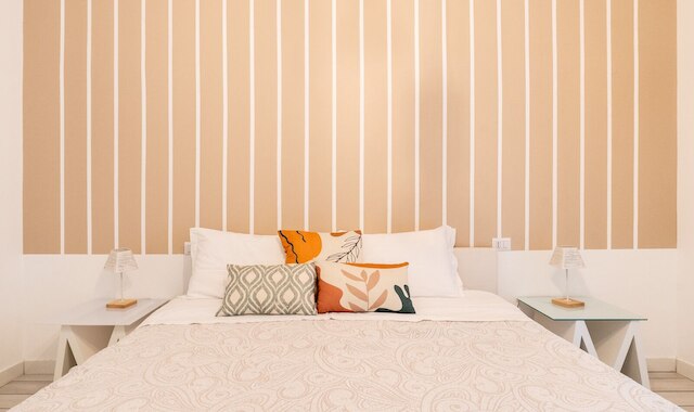 バリルームズ - スイート ステーション