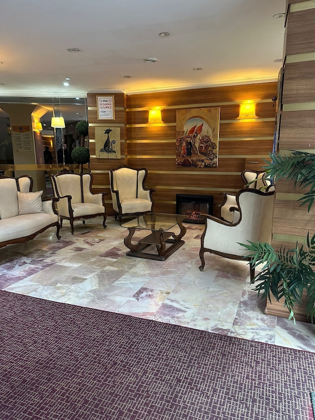 ホテル ビュユック シェフザーデ