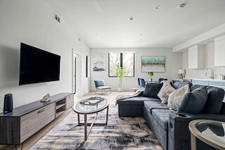 アップステイ ブランド ニュー コンテンポラリー アパートメント ニア ソコ