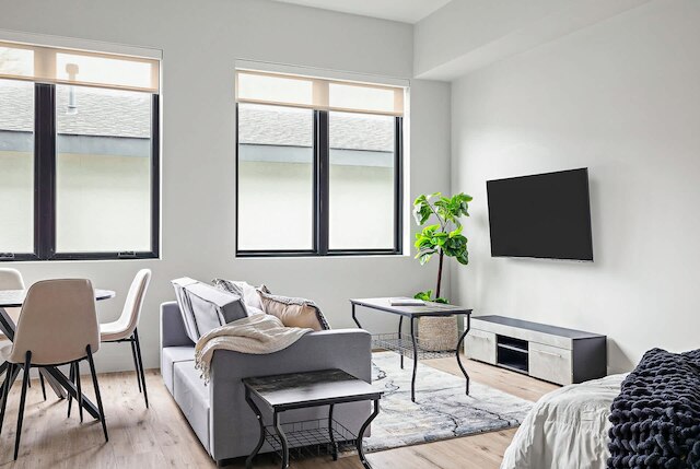 アップステイ ニューリー リノベーテッド モダン アパートメント ニア ソコ