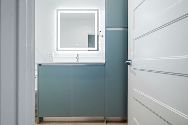 アップステイ ニューリー リノベーテッド モダン アパートメント ニア ソコ