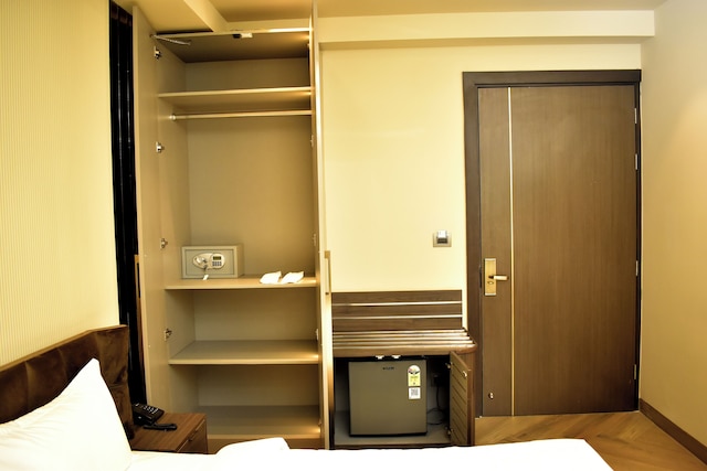 オテル コンフォート セントラム NFC