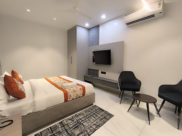 クオテル コンフォート ヴィアー パレス グリーン パーク