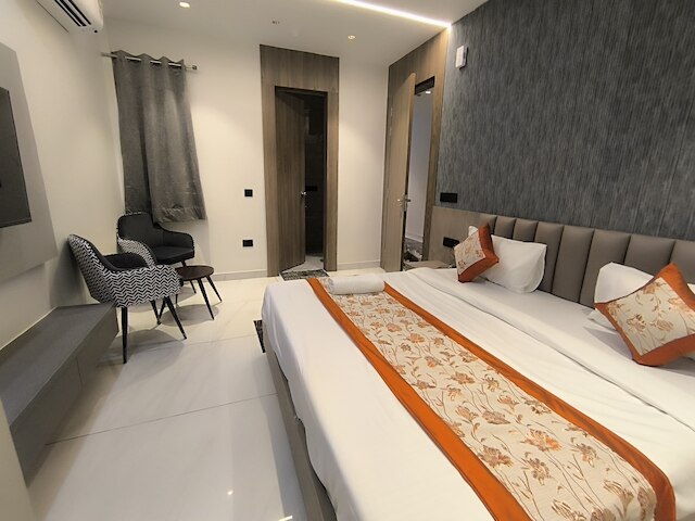 クオテル コンフォート ヴィアー パレス グリーン パーク