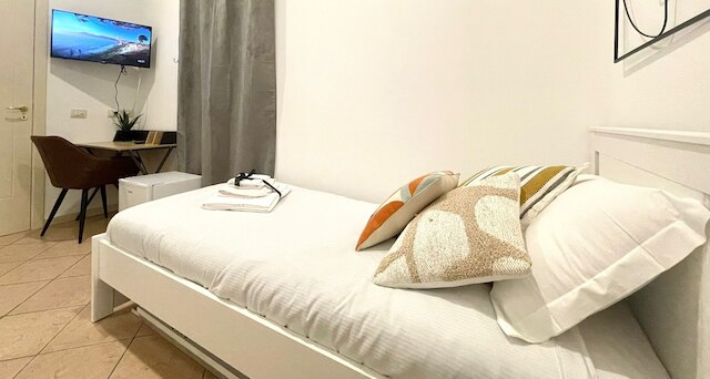 バリ ルームズ アバテ ジンマ