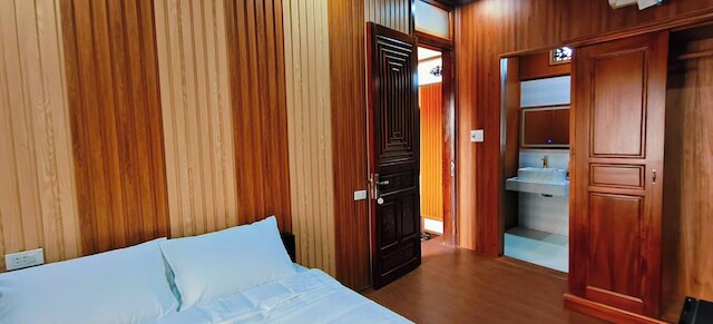 マイ ヴィエン ホームステイ & レストラン