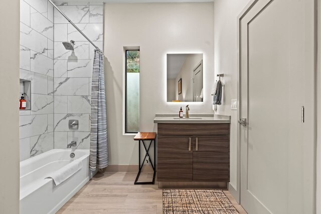 ニュー ムーンダンス プライベート スタジオ カセドラル ロック ハイキング