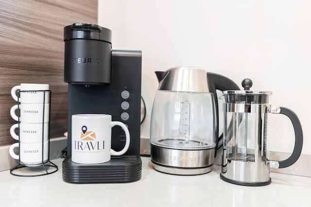 ニュー ムーンダンス レッド ロック リトリート エピック ビューズ