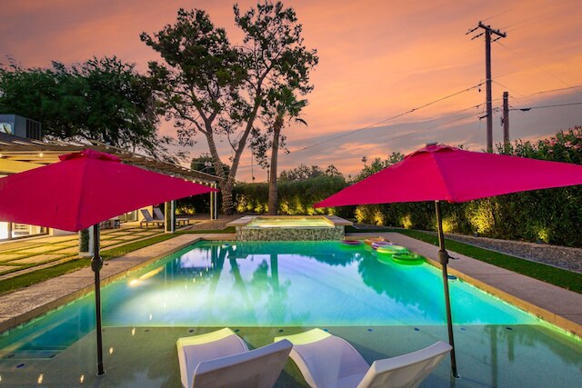 デザート ウィンズ ウィンザー プール スパ バレーボール