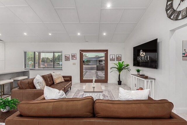 デザート ウィンズ ウィンザー プール スパ バレーボール