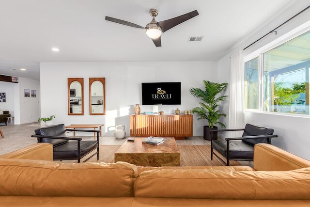 ザ メルローズ ASU プール ワークスペース ファイアピット