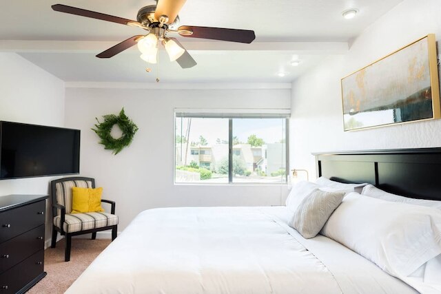 ウォーク トゥ オールド タウン プール ビュー ファッション スクエア