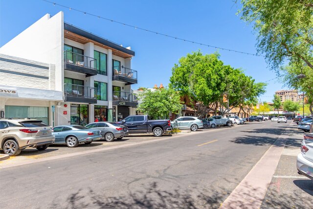 ラックス ペントハウス オールド タウン ウォーカブル ジム マウンテン ビューズ