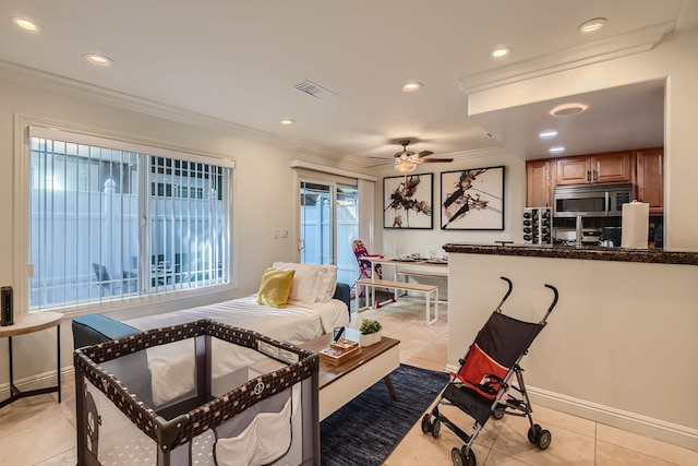 スタイリッシュ - マルチレベル - パティオ - ゲームズ - ファスト WiFi - cm3