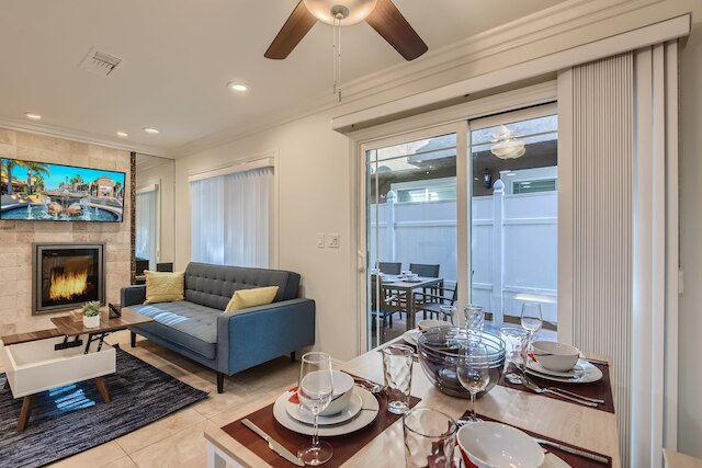 スタイリッシュ - マルチレベル - パティオ - ゲームズ - ファスト WiFi - cm3