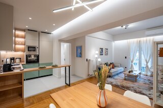 LIV - モダン ヘブンリー リトリート イン エクサルキア