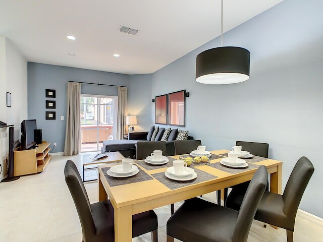 リーガル オークス ゲッタウェイ リゾート リビング ニア ディズニー