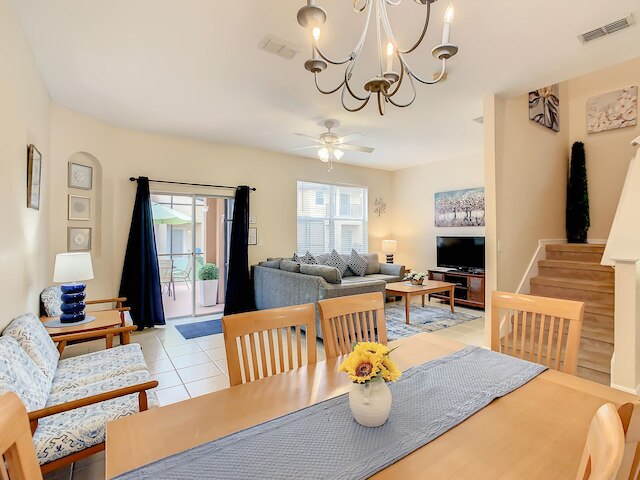 スペーシャス リーガル オークス タウンホーム バイ ディズニー