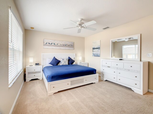 スペーシャス リーガル オークス タウンホーム バイ ディズニー