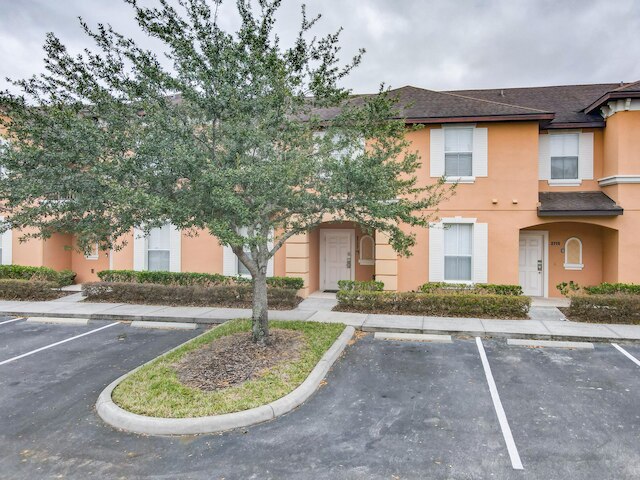 スペーシャス リーガル オークス タウンホーム バイ ディズニー