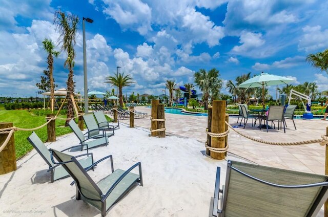 ギャツビー エスケープ プライベート プール ニア ディズニー リゾーツ