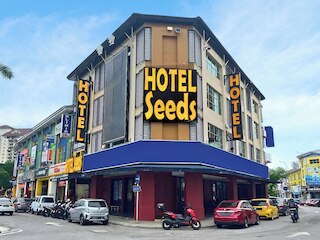 シーズ ホテル チェラス プルマイスリ