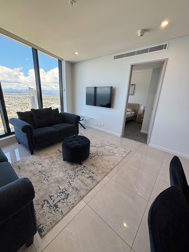 スカイ ハイ ラグジュアリー - 59th フロア アット オーシャン