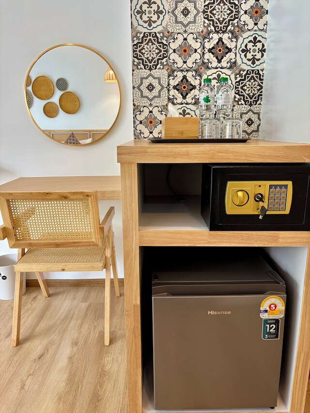 チャーム ホステル アット プラトゥムナック