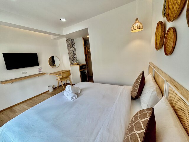 チャーム ホステル アット プラトゥムナック