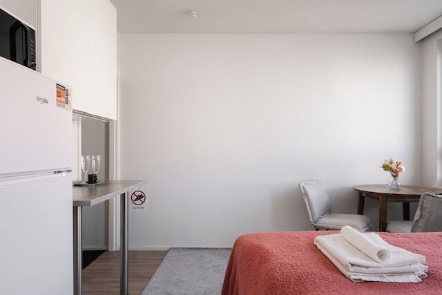 モダン スタジオ アパートメント イン ロンロティンカトゥ