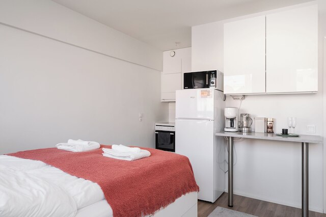 モダン スタジオ アパートメント イン ロンロティンカトゥ