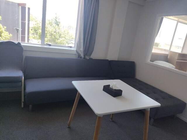 1 ダブル 1 シングル 2 ソファベッド スイート 2