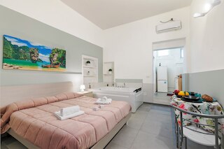 ディモーラ サヴォイア ウィズ ジャクジー バーリ