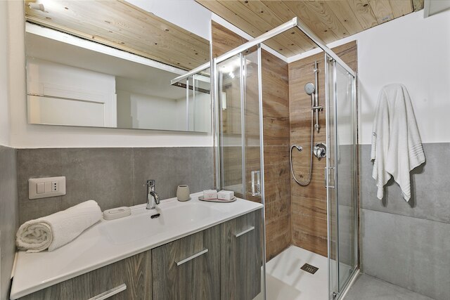 ディモーラ サヴォイア ウィズ ジャクジー バーリ