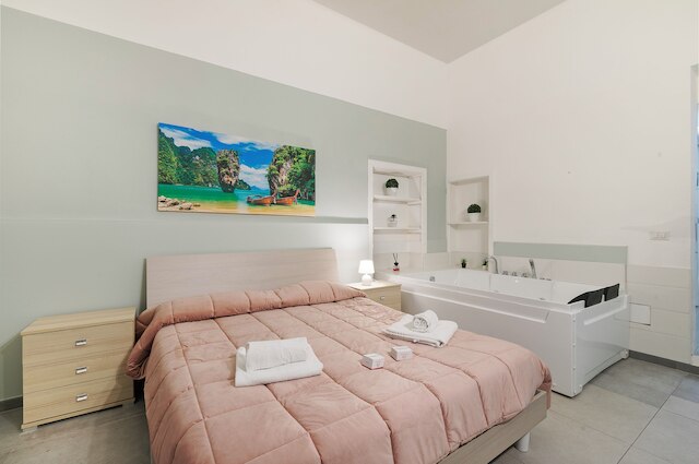 ディモーラ サヴォイア ウィズ ジャクジー バーリ