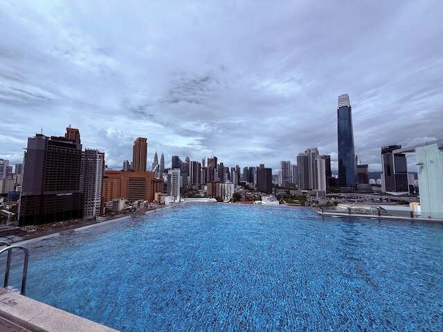 D'マジェスティック プレイス バイ ルーミー