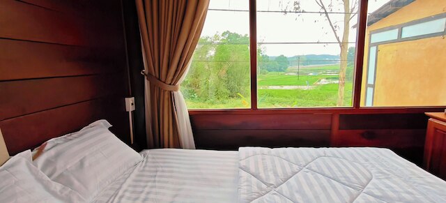 モック ホームステイ & ヴィラ