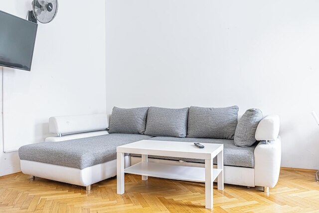 コージールーム ニア U6 ドレスデナー サブウェイライン