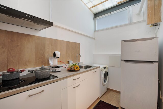 ディモーラ クリスティーナ アパートメント バーリ