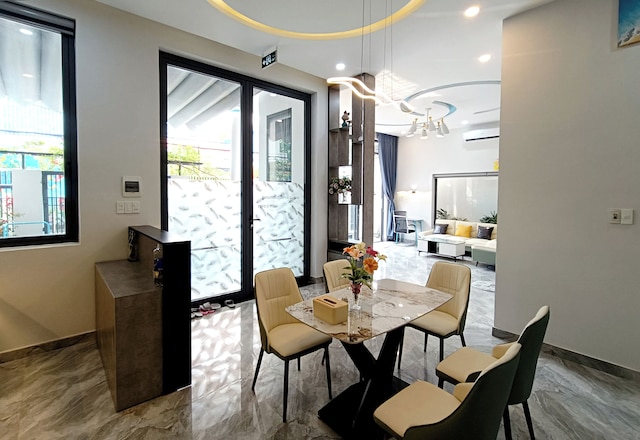 アロマ マイ ケ ビーチ