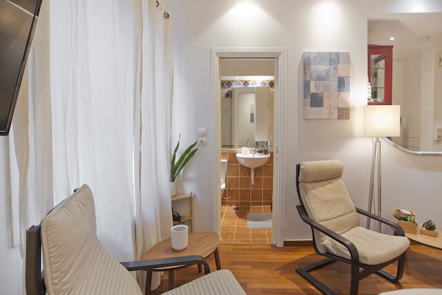 オット セントロ イン アテネ