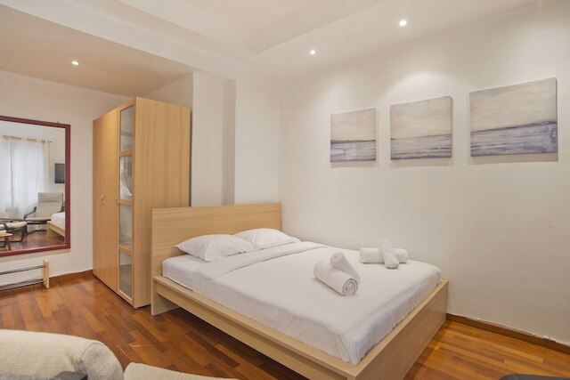 オット セントロ イン アテネ