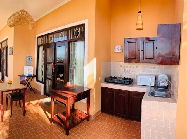 ギリズ ヴィラ ジンバラン