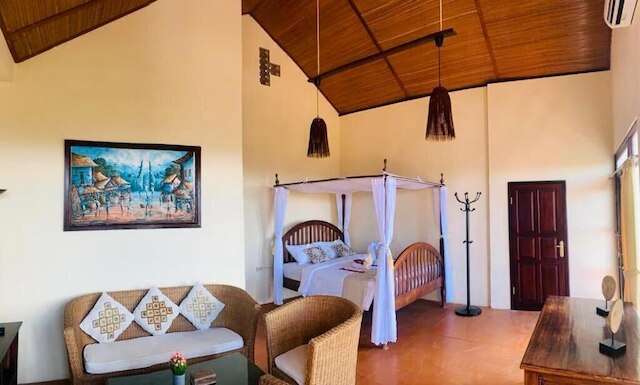 ギリズ ヴィラ ジンバラン