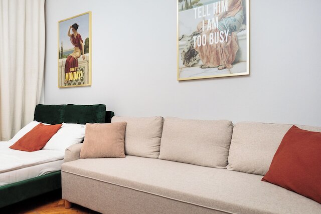 レトロ グラマー by アップステアーズ