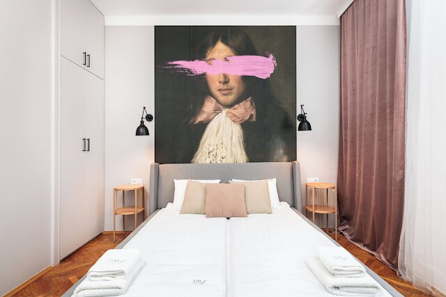 レトロ グラマー by アップステアーズ